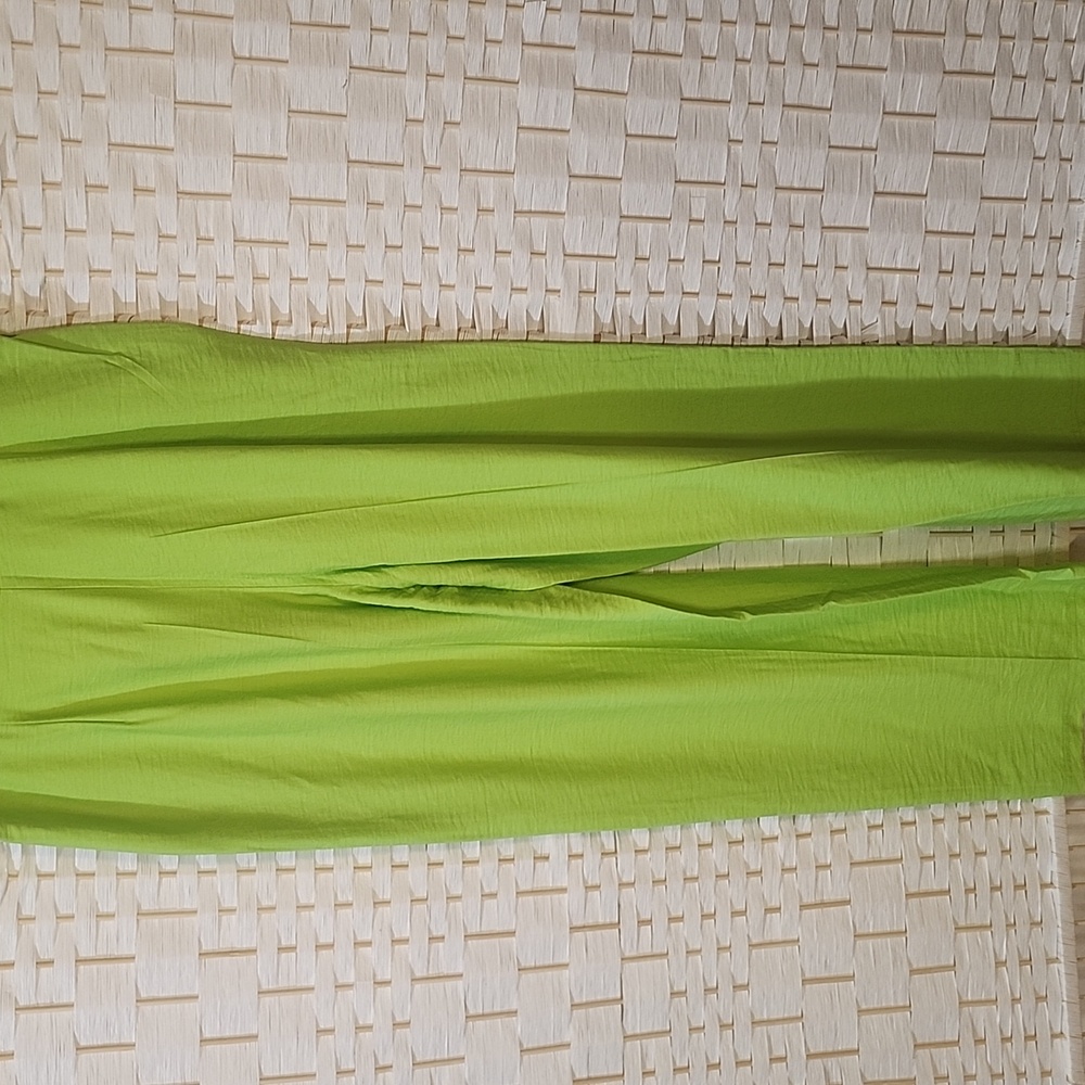 DKNY- NWT Bright Green Wide Leg Pants - Picture 6 of 8